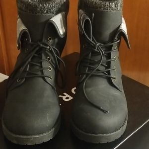Torrid boots